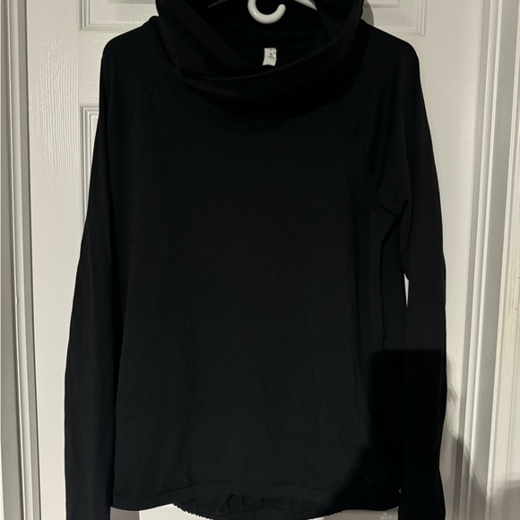 Lululemon sweater - Picture 2 of 6